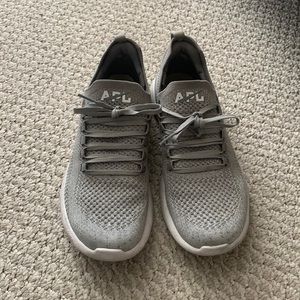 APL grey and silver knit tennis shoes